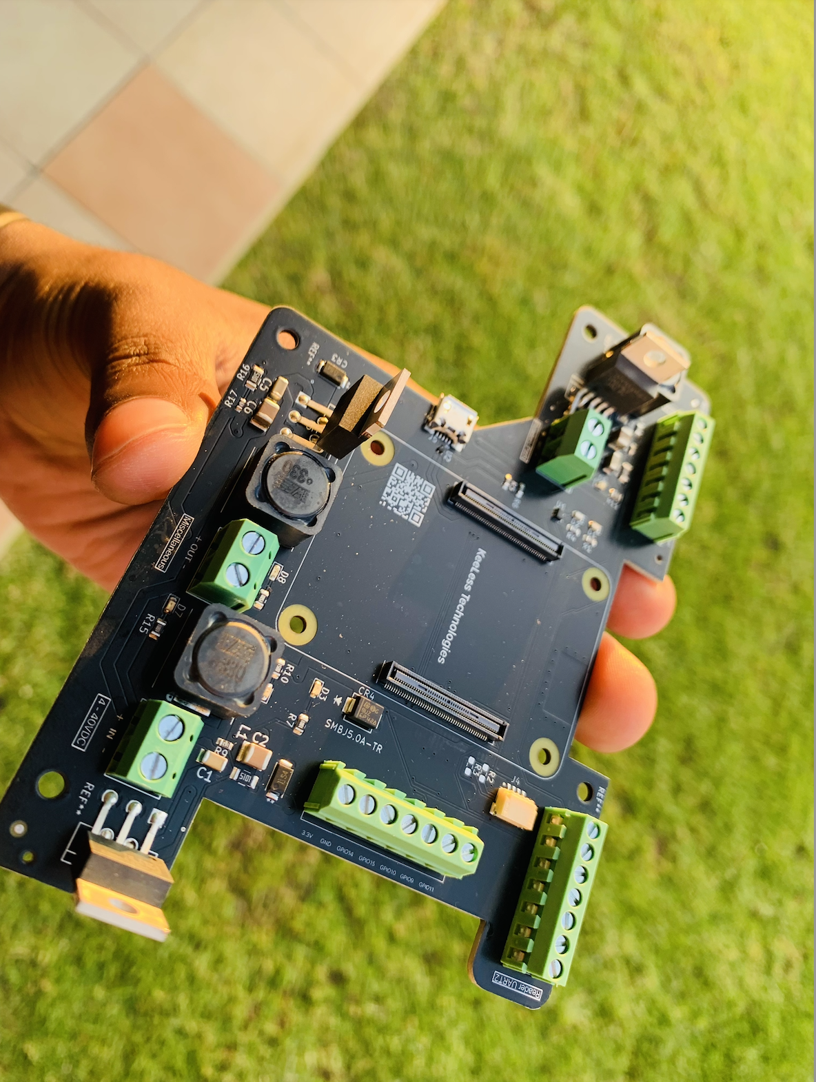 KeeLess hardware unit assembled